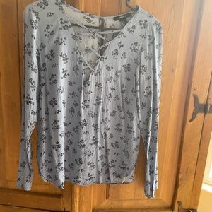 Forever 21 Floral Long Sleeve Blouse